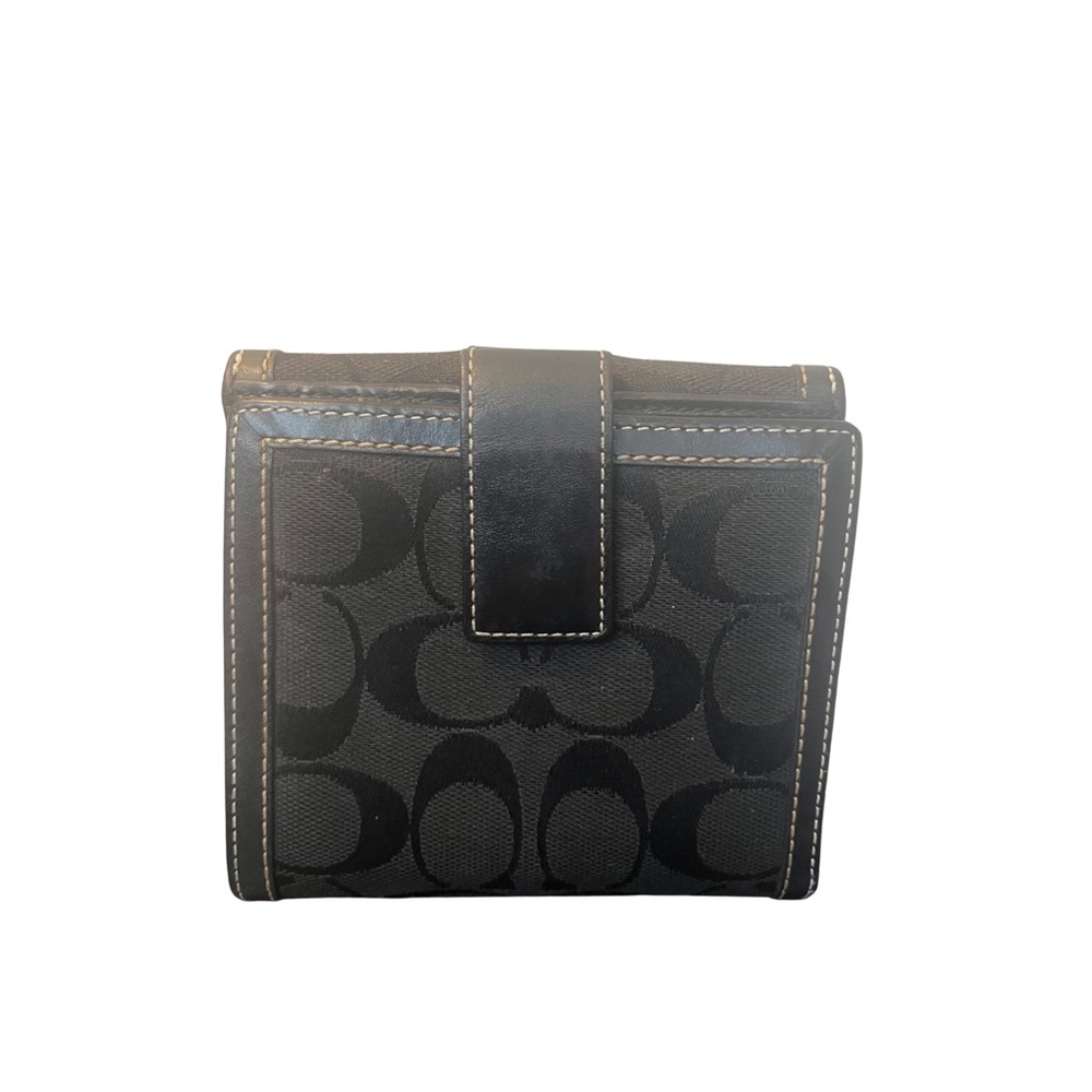Coach Signature Canvas Bifold Wallet - Picture 5 of 15